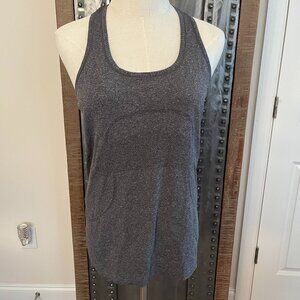Lululemon Run Swiftly Tech Racerback Tank Heathered Charcoal Gray Size 8